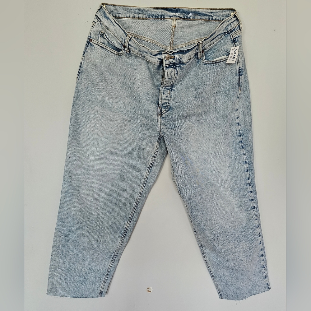 Old Navy Sky High Straight Jeans 20
